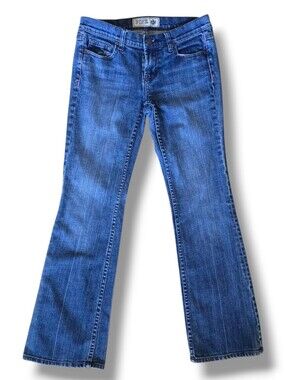 PINK Victoria's Secret Vintage  Medium Blue Boot Cut Jeans Size 6S